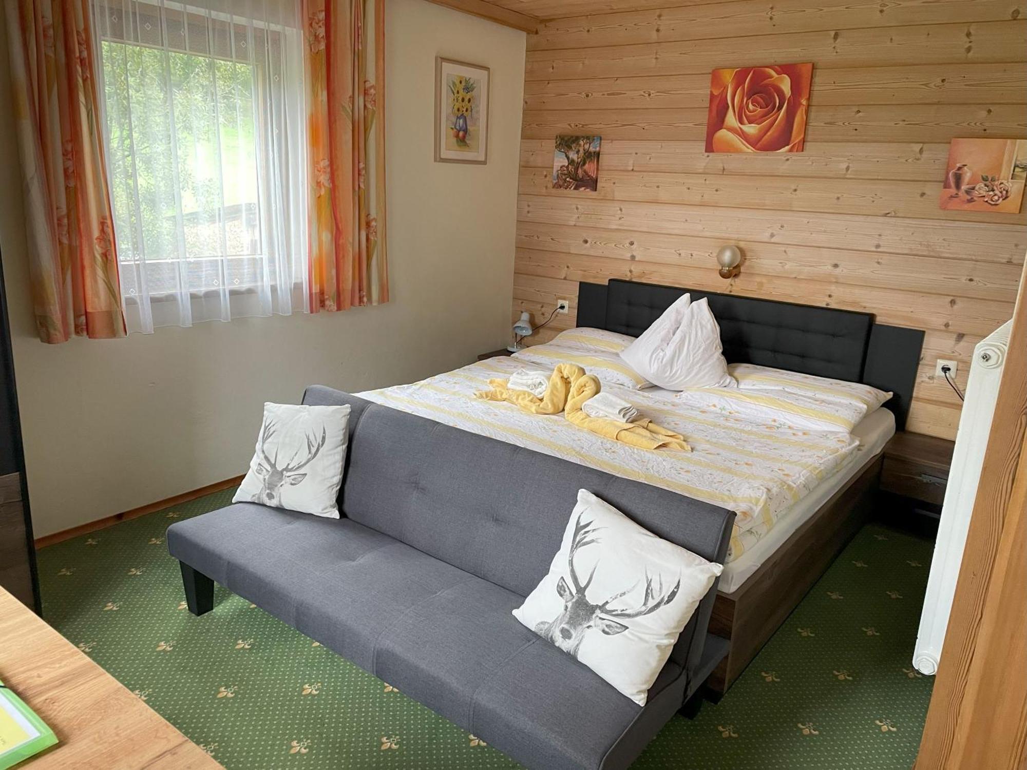 Schnoellhof Bed & Breakfast ซังต์ มาร์ติน อัม เทนเนนเกอเบียร์เกอ ภายนอก รูปภาพ