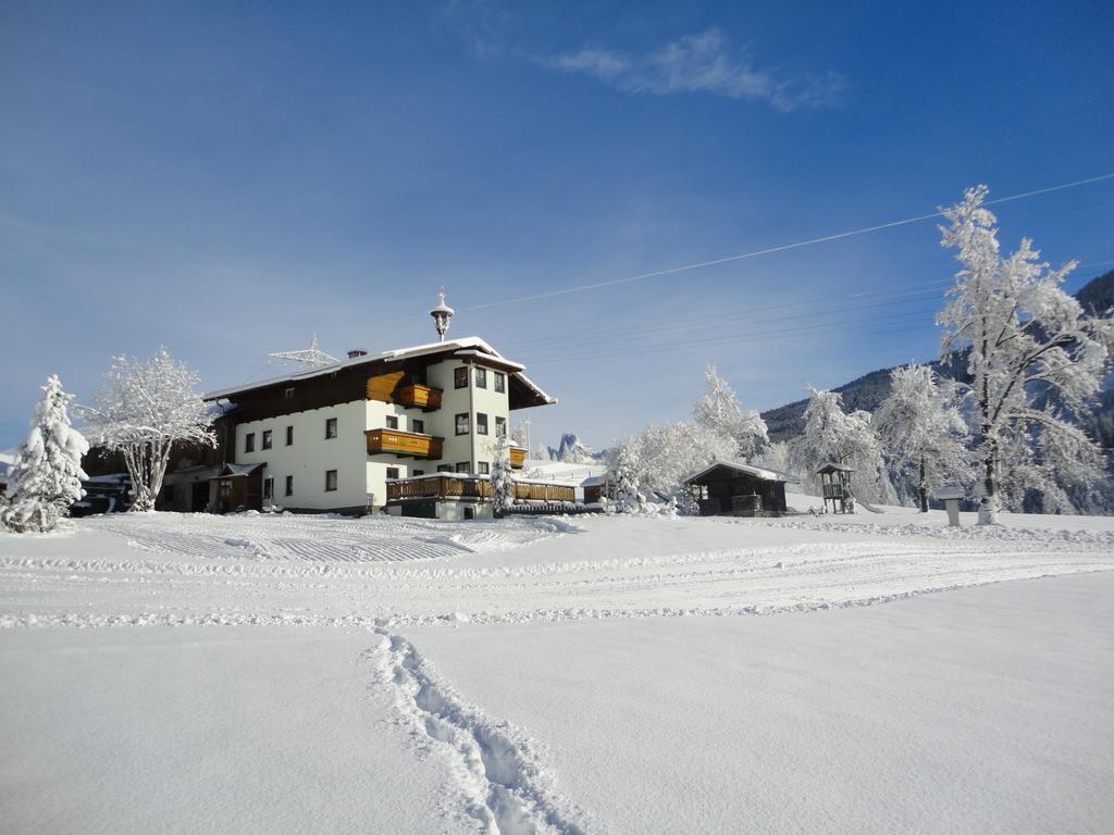 Schnoellhof Bed & Breakfast ซังต์ มาร์ติน อัม เทนเนนเกอเบียร์เกอ ภายนอก รูปภาพ