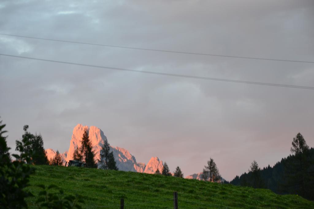 Schnoellhof Bed & Breakfast ซังต์ มาร์ติน อัม เทนเนนเกอเบียร์เกอ ภายนอก รูปภาพ